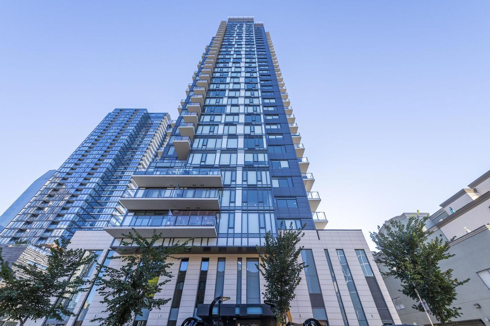 Luxury Dt, 2 Bedroom Deal, Private Balcony, Full Kitchen, Gym - Free Parking YYC Exterior photo